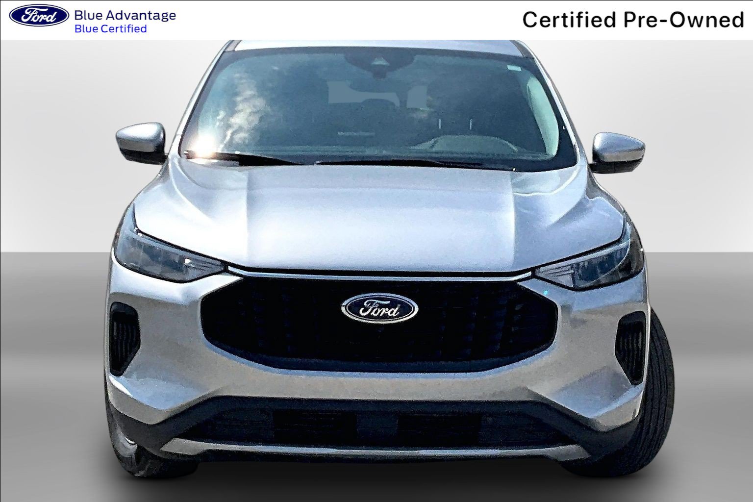Used 2023 Ford Escape Active w/ Tech Pack #2 AWD/4WD image 3