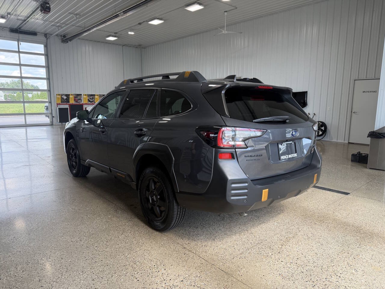 Used 2023 Subaru Outback Wilderness AWD/4WD image 3