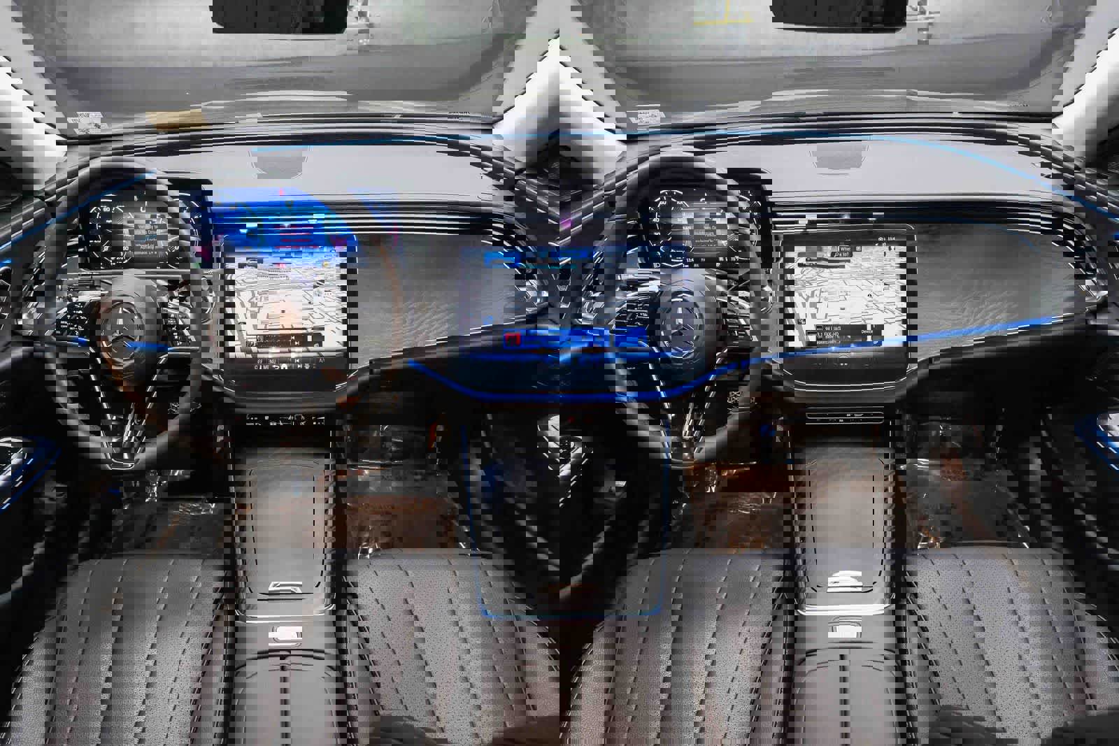 Used 2025 Mercedes-Benz E 350 Sedan image 13