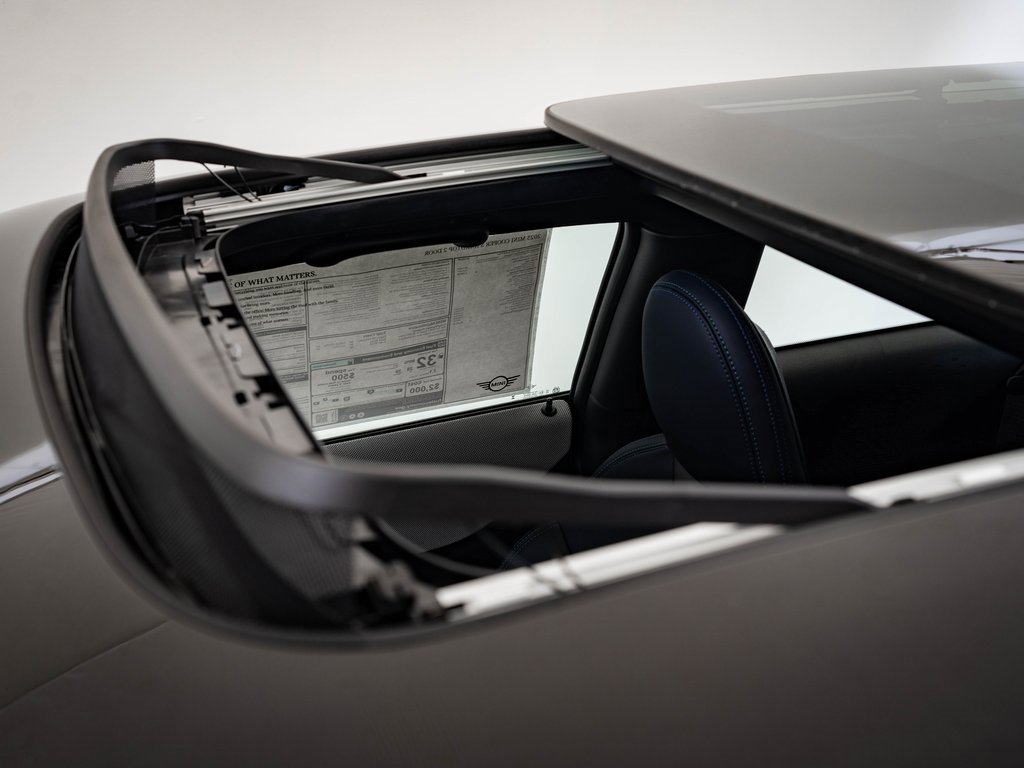 Certified 2025 MINI Cooper S image 13