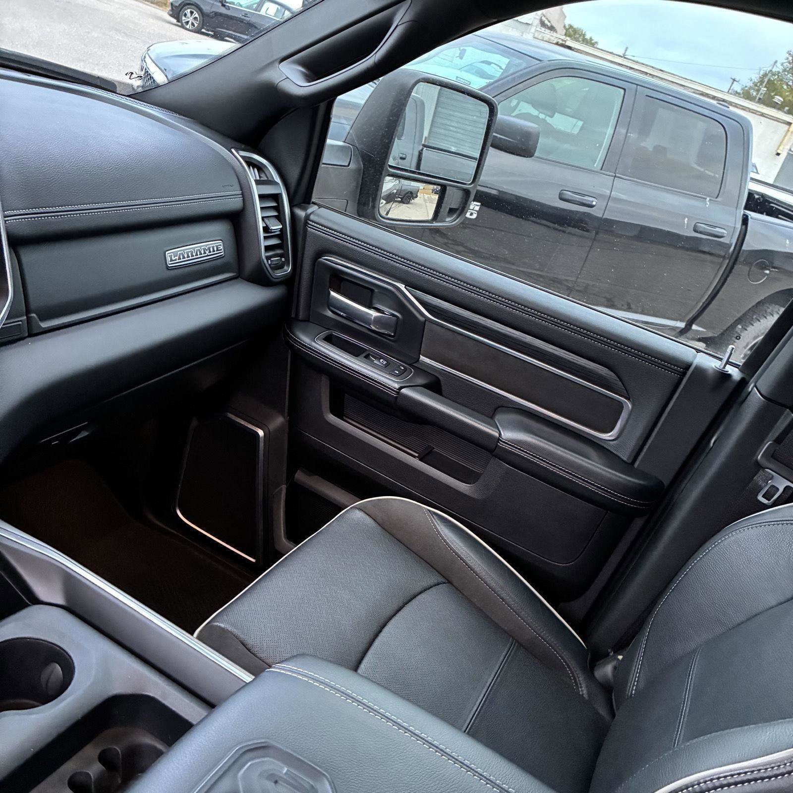 Used 2024 RAM 2500 Laramie w/ Night Edition image 8