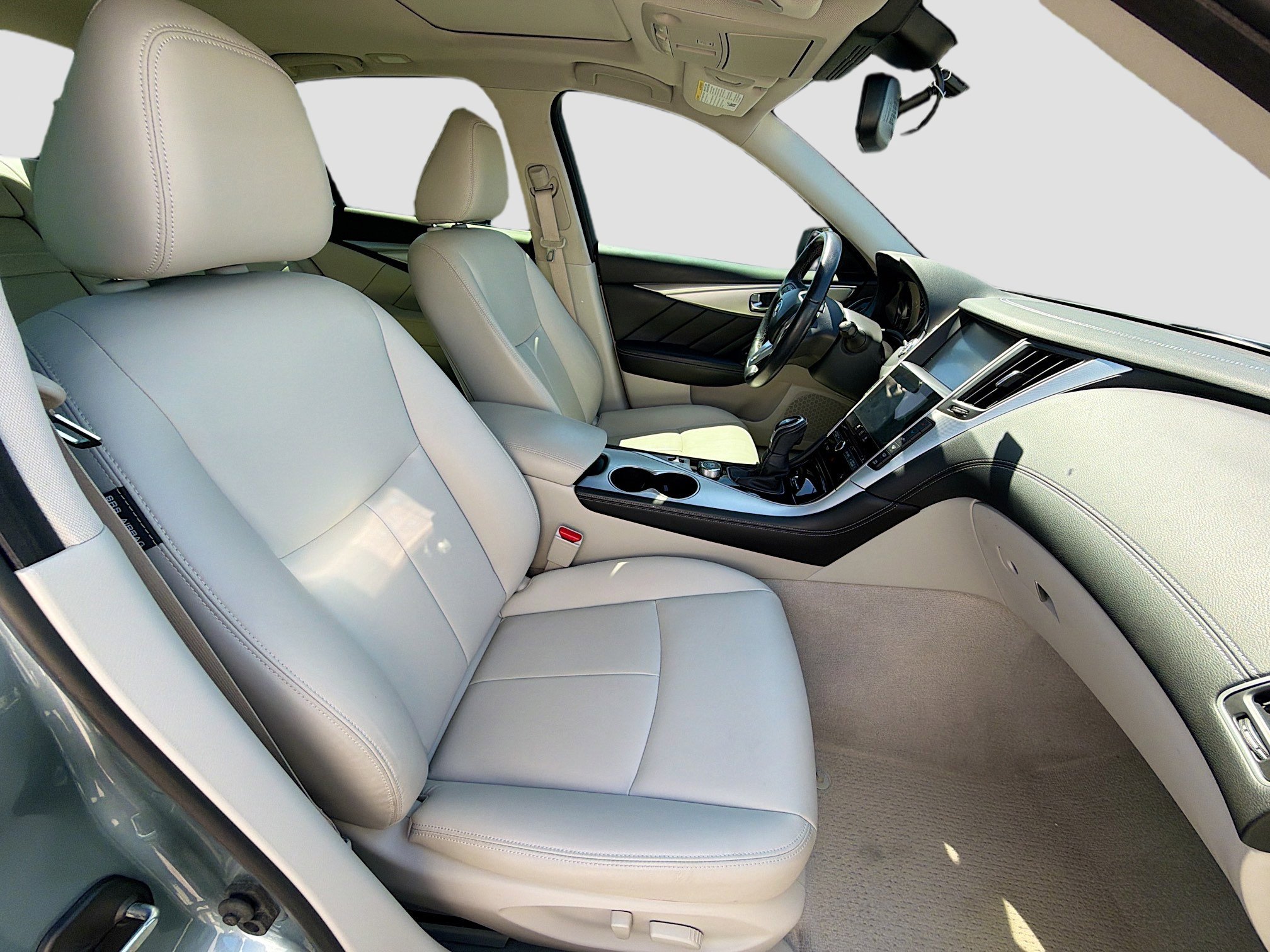 Used 2019 INFINITI Q50 Luxe w/ Essential Package (3.0T Luxe) image 15