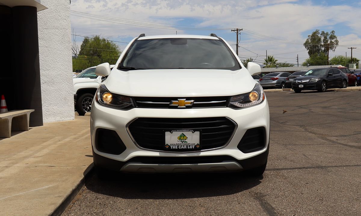 Used 2021 Chevrolet Trax LT AWD/4WD image 16