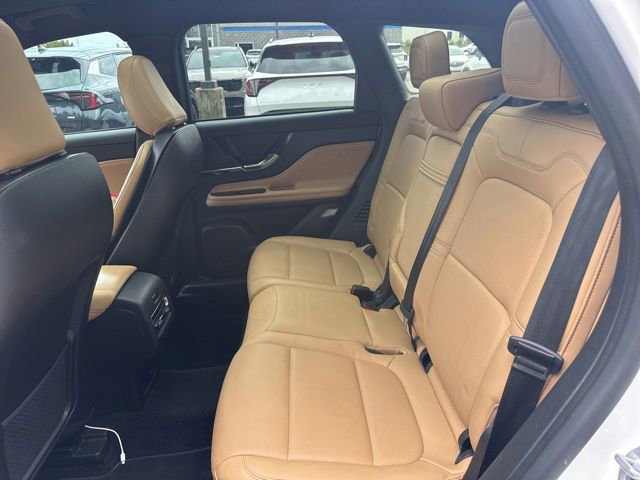 Used 2022 Lincoln Corsair Reserve w/ Elements Package FWD image 25