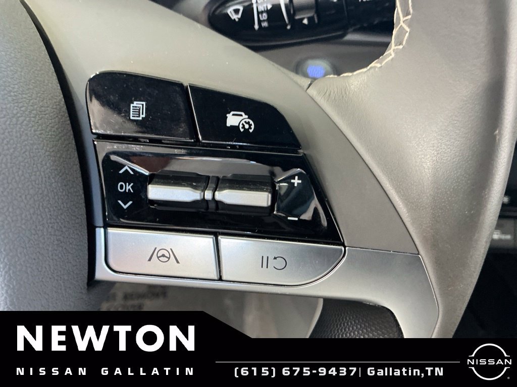 Used 2025 Hyundai Elantra Sport FWD image 26