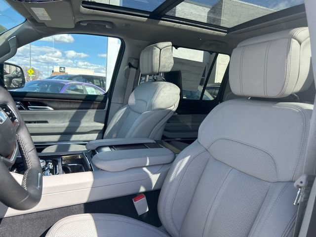 New 2024 Jeep Grand Wagoneer Series I w/ Rear Seat Video Group 1 AWD/4WD image 20