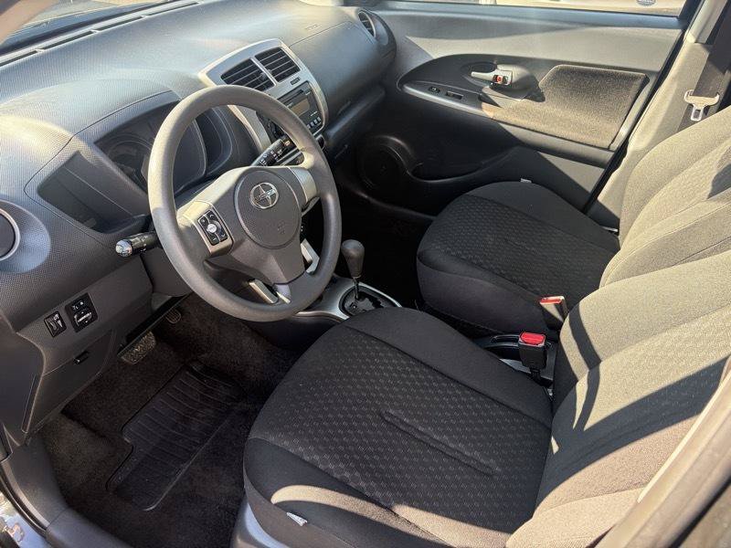Used 2013 Scion xD FWD image 9