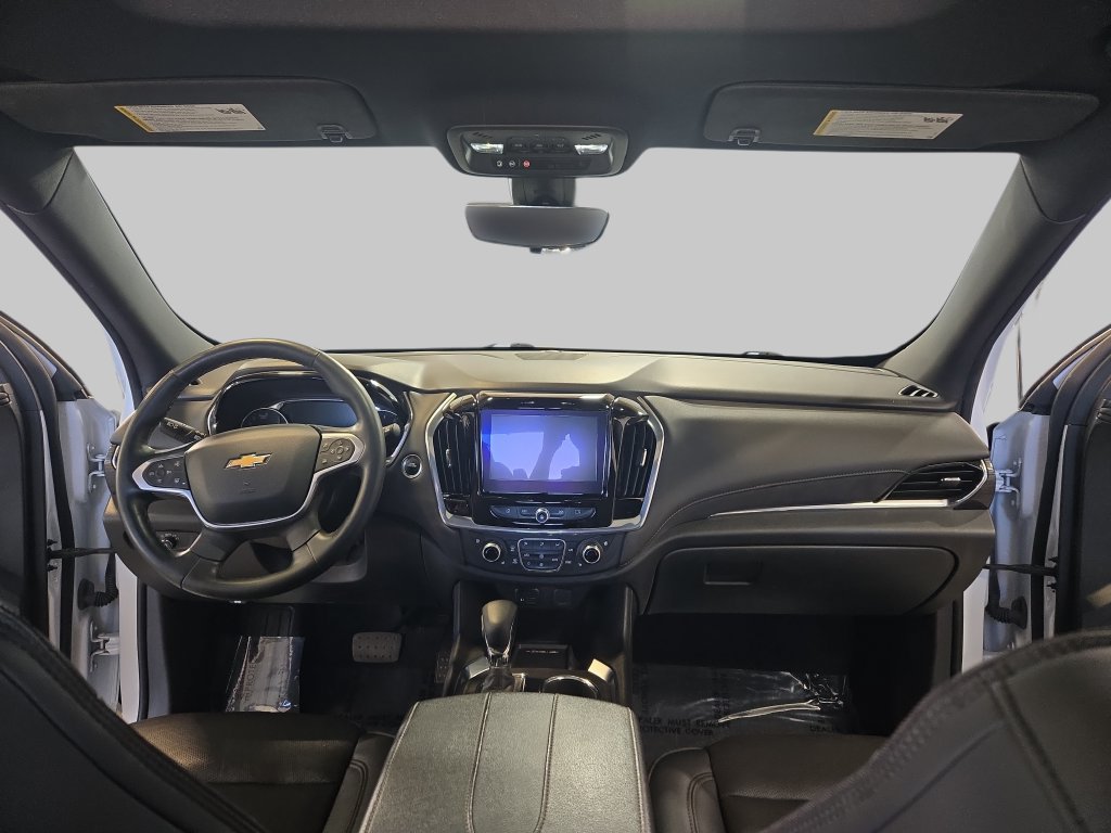 Used 2023 Chevrolet Traverse High Country AWD/4WD image 9