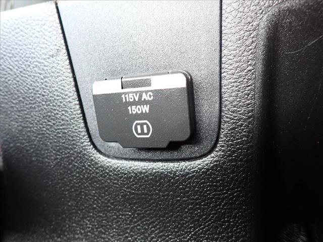 Used 2012 Jeep Wrangler Sahara AWD/4WD image 22