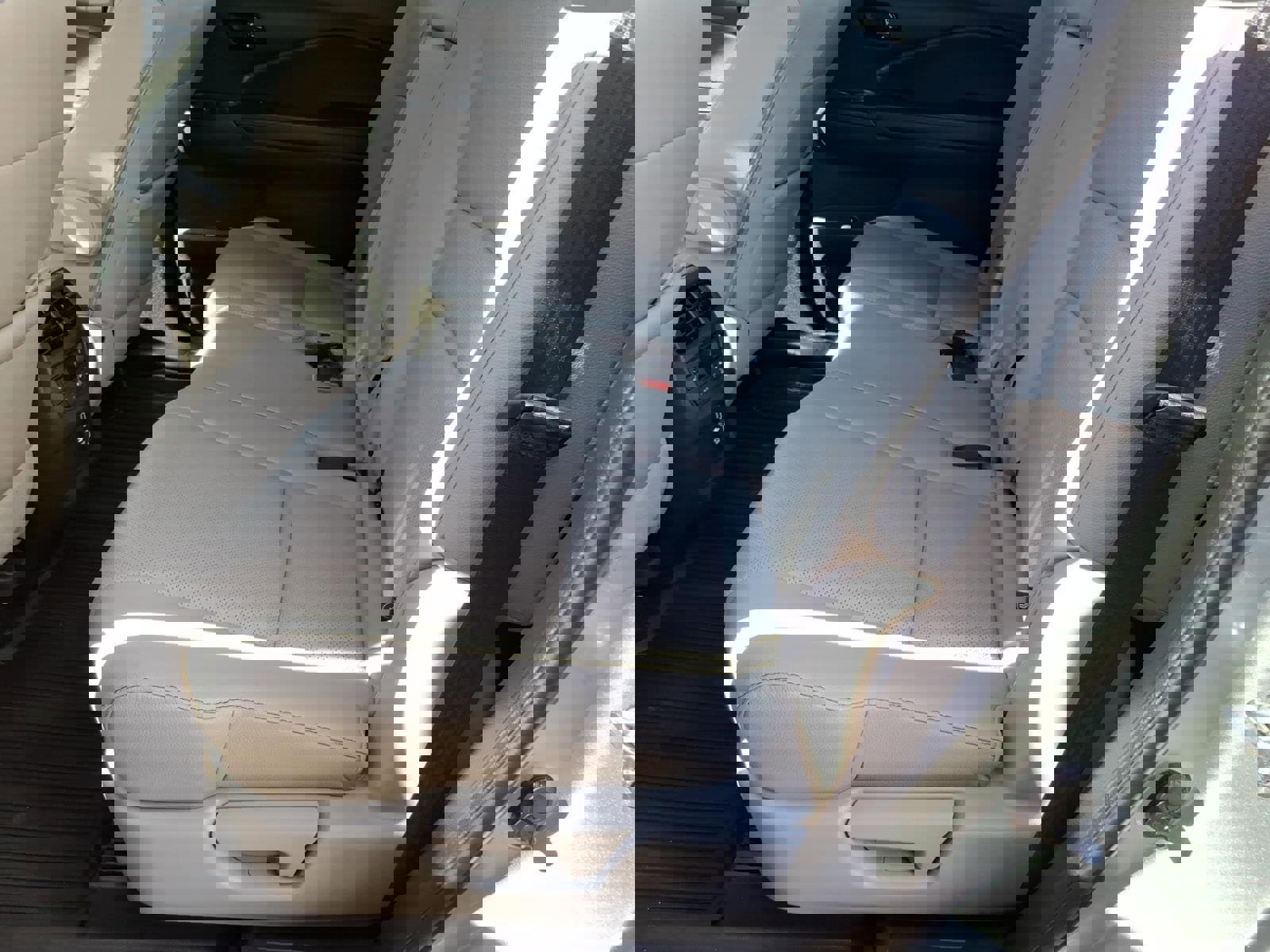 Used 2022 Honda Passport Elite image 7