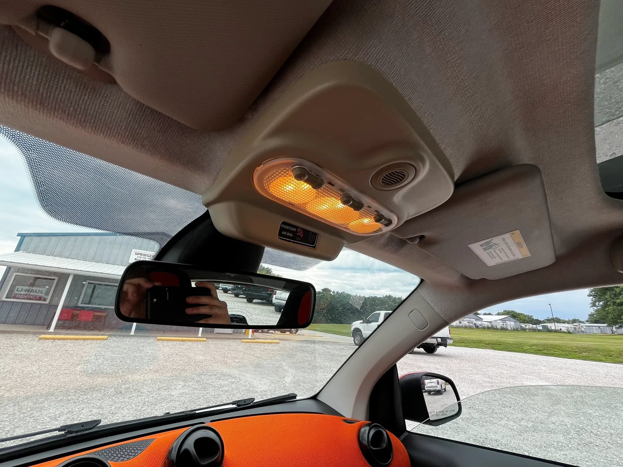 Used 2016 smart fortwo passion RWD image 20