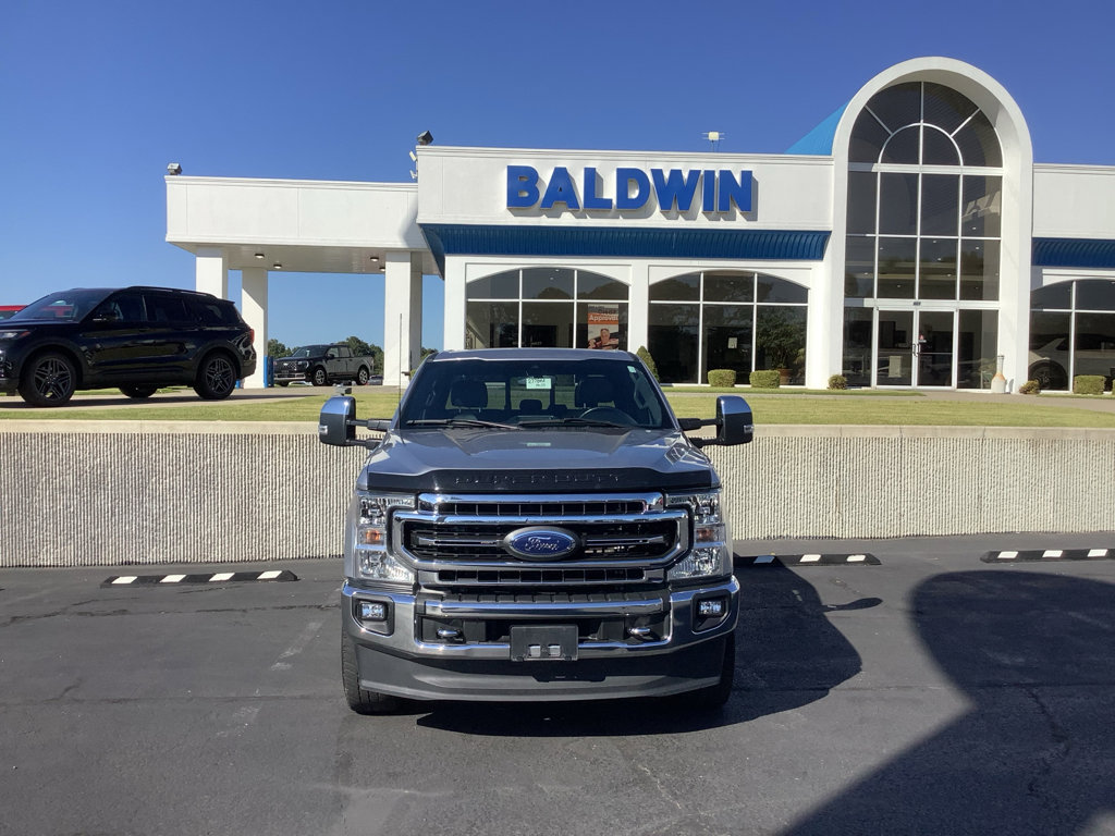 Used 2022 Ford F250 Lariat w/ Chrome Package image 2
