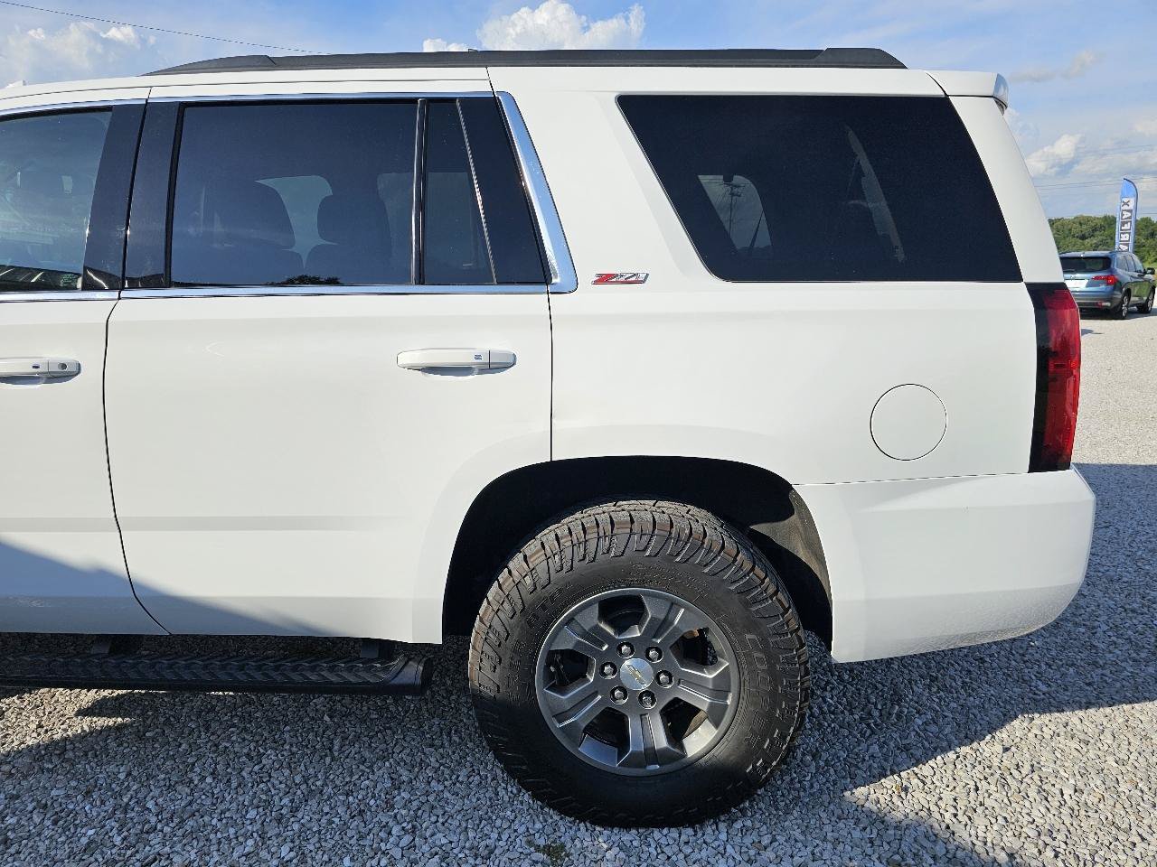 Used 2018 Chevrolet Tahoe LT w/ Luxury Package AWD/4WD image 7