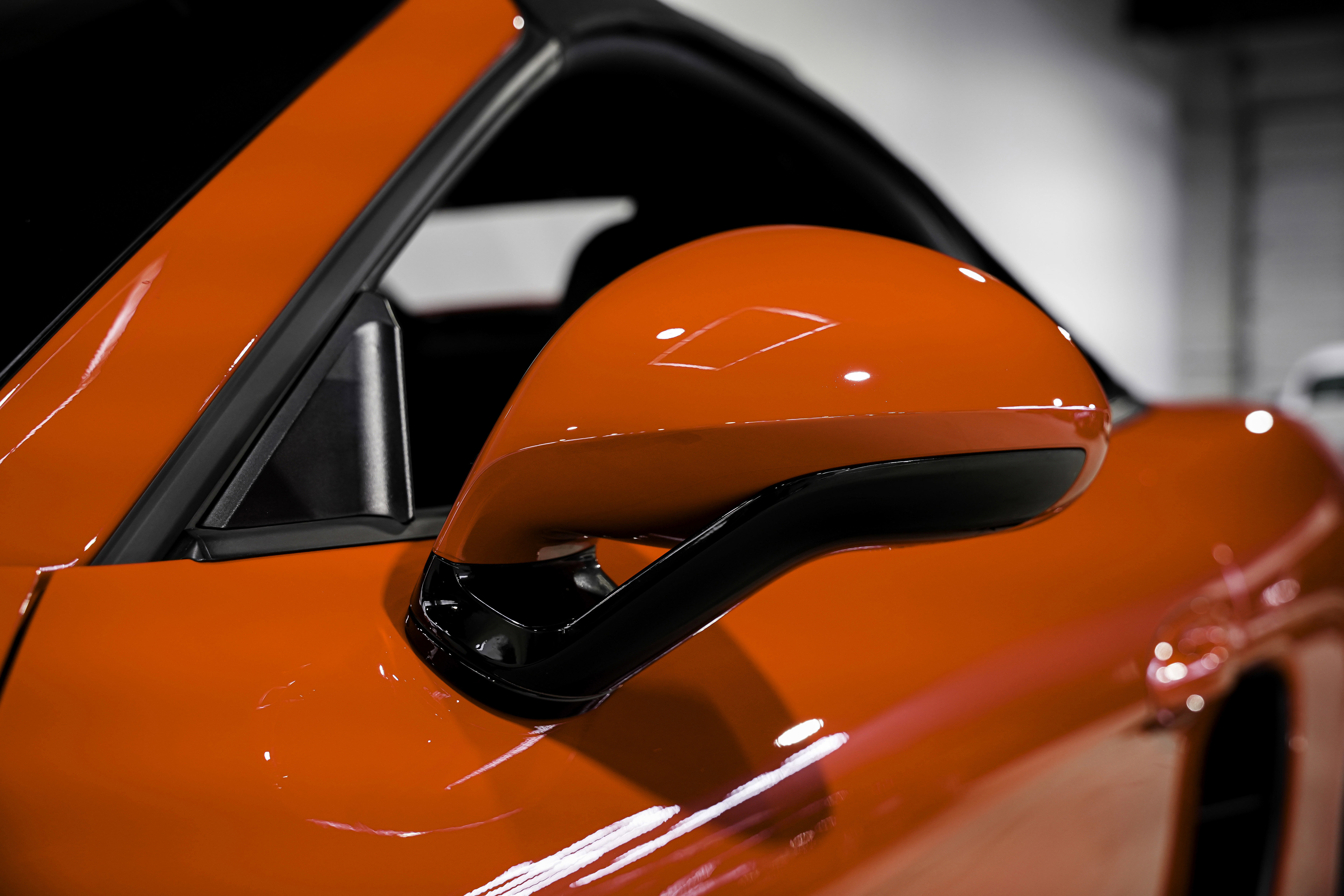 Used 2016 Porsche Boxster Spyder image 31