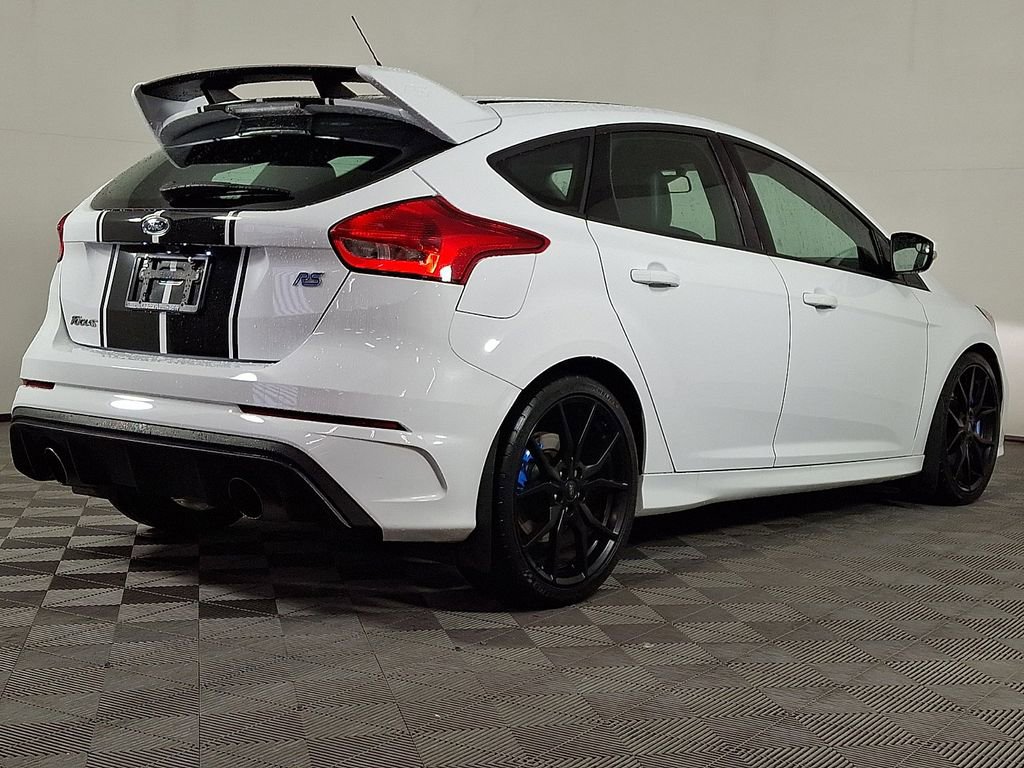 Used 2017 Ford Focus RS AWD/4WD image 9