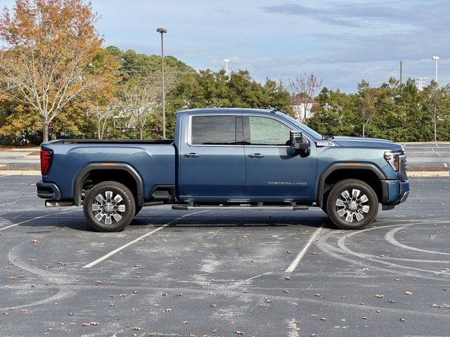 Used 2025 GMC Sierra 2500 Denali w/ Denali Reserve Package image 9