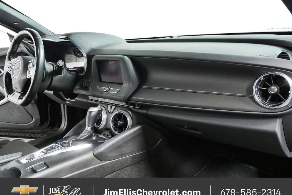Certified 2023 Chevrolet Camaro LT RWD image 18