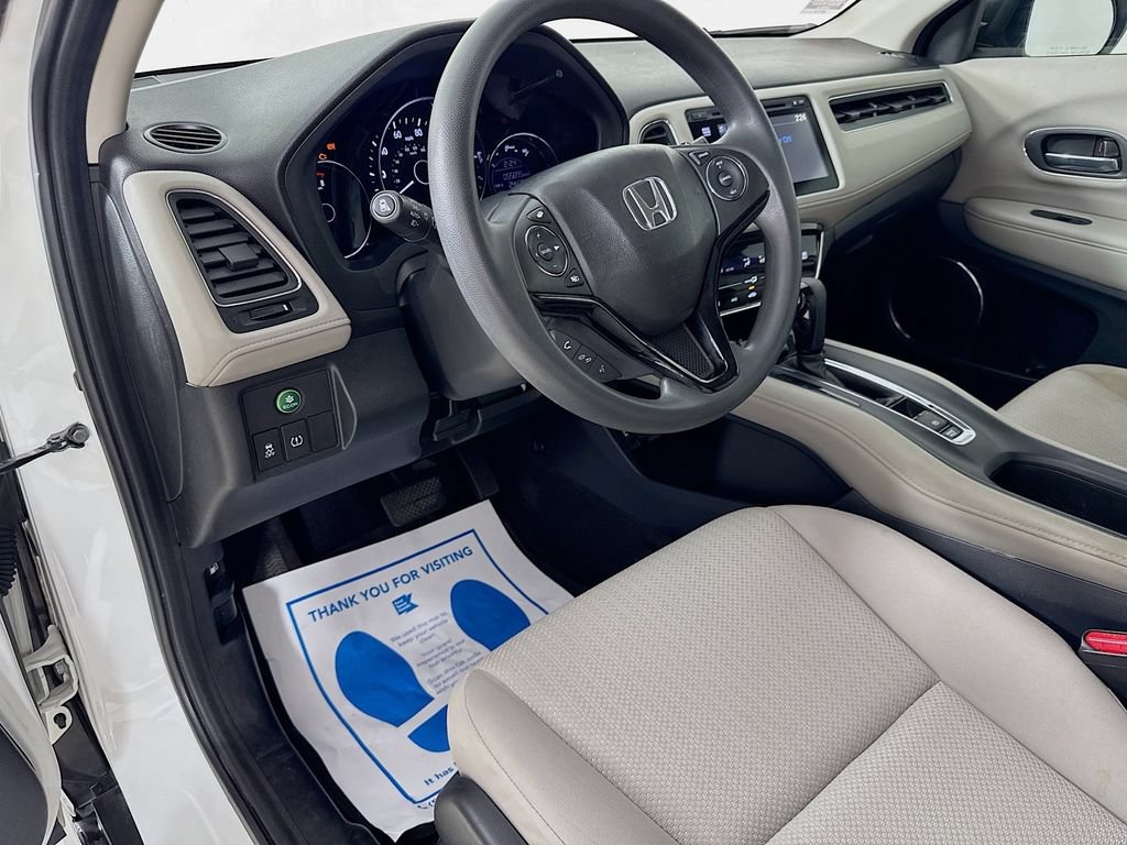 Used 2016 Honda HR-V EX image 10