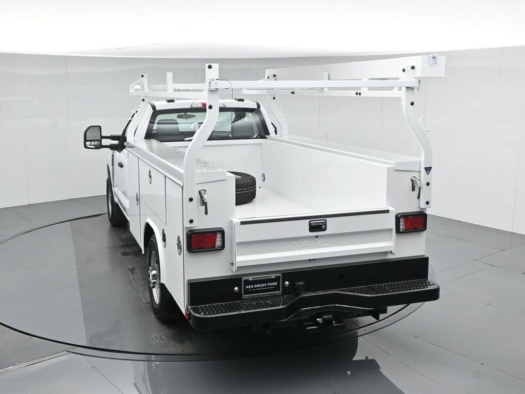 New 2026 Ford F350 XL w/ XL Chrome Package RWD image 50