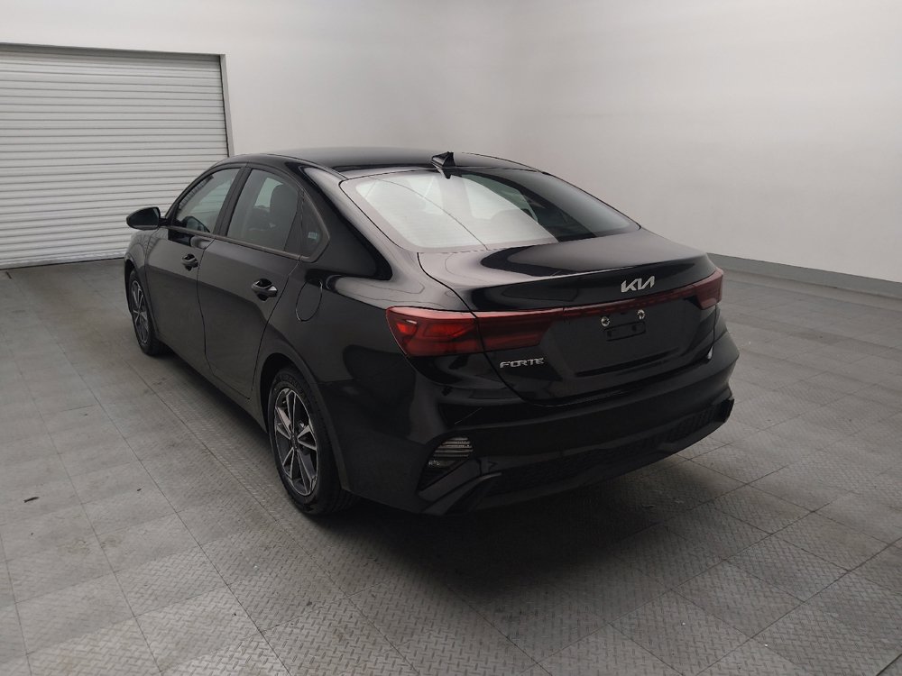 Used 2023 Kia Forte LXS FWD image 5