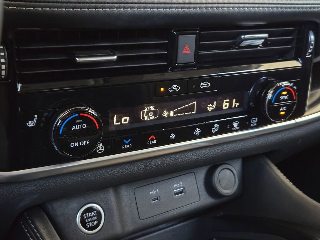 Used 2023 Nissan Rogue SL w/ SL Premium Package FWD image 18