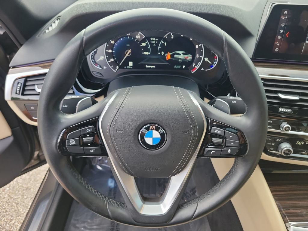 Used 2018 BMW 530i RWD image 23