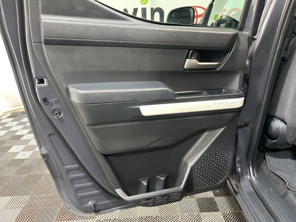 Used 2024 Toyota Tacoma TRD Off-Road image 18