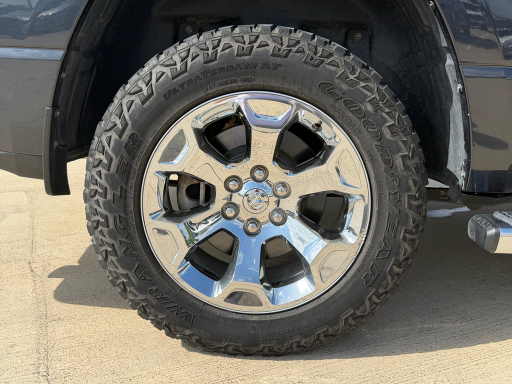 Used 2019 RAM 1500 Big Horn RWD image 33