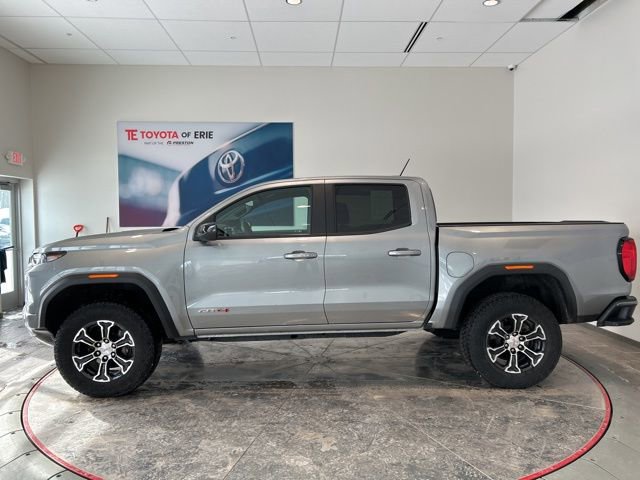 Used 2024 GMC Canyon AT4 image 3