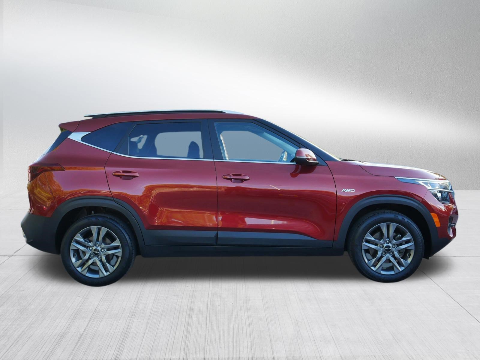Certified 2023 Kia Seltos S w/ Navigation Package AWD/4WD image 5