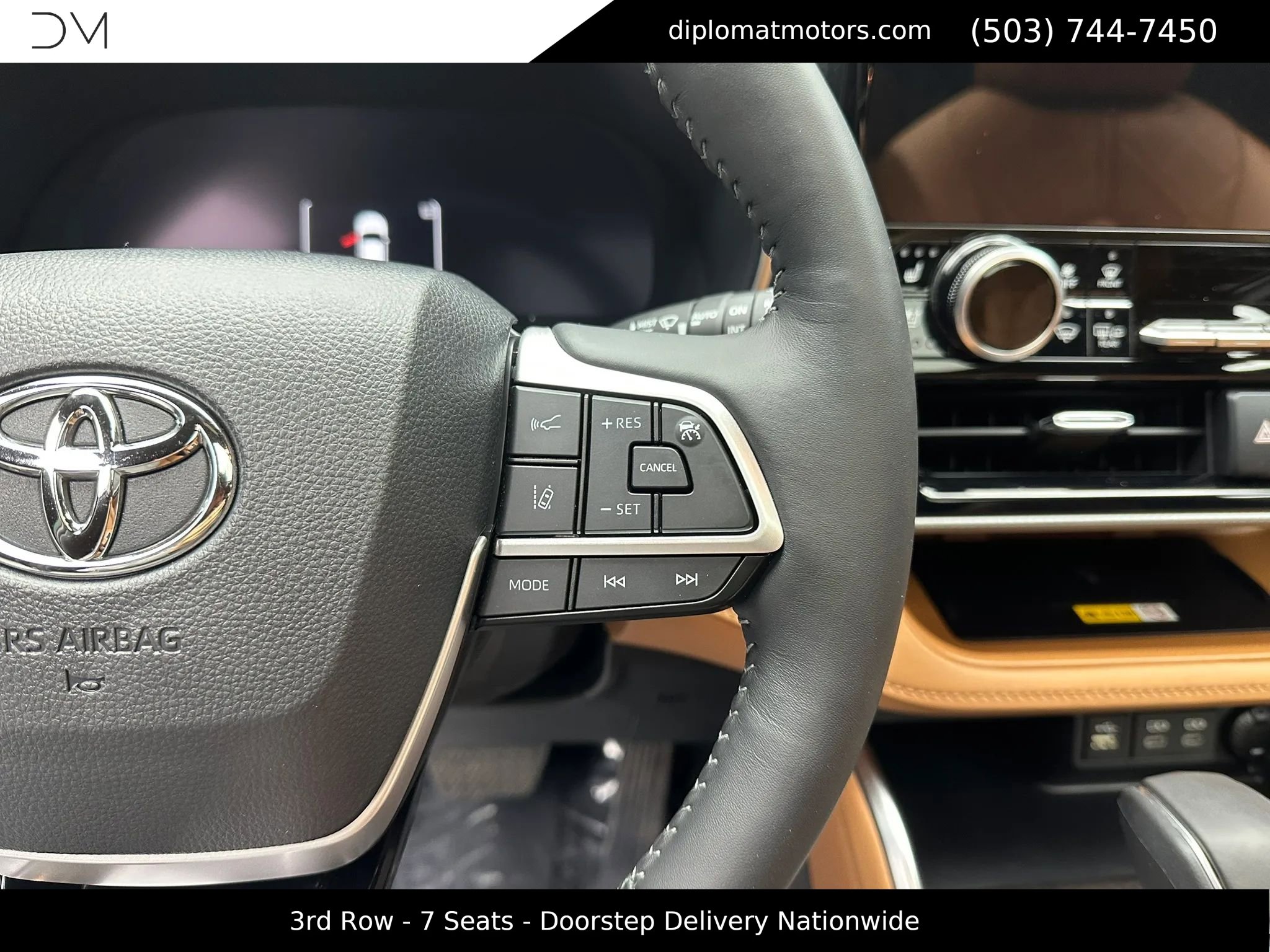 Used 2025 Toyota Highlander Platinum image 35