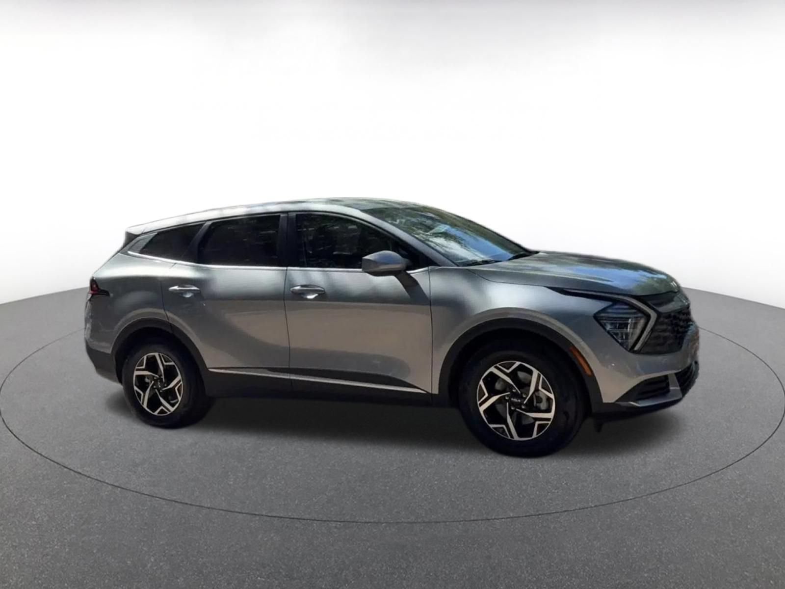 Used 2025 Kia Sportage LX FWD video 2