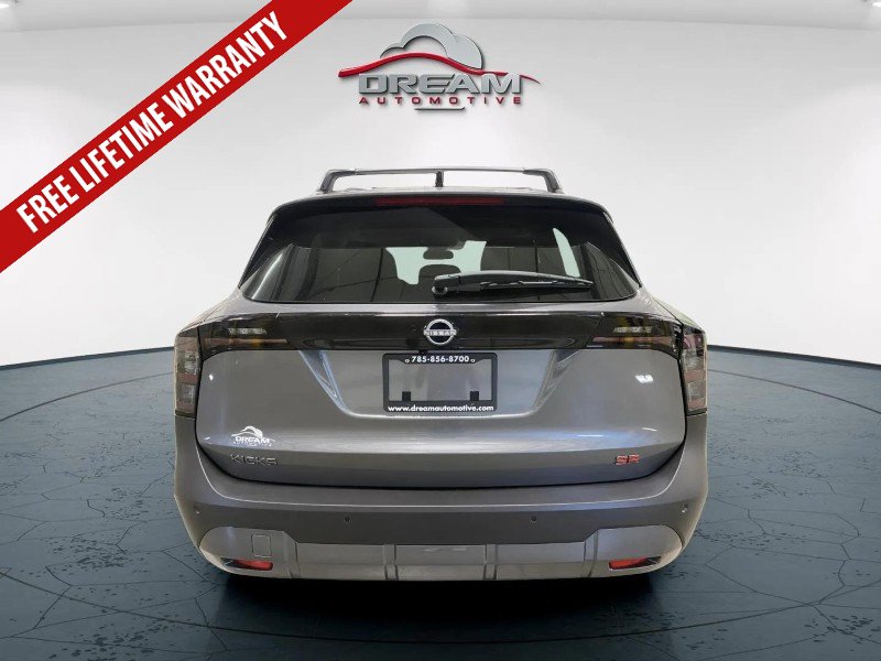 New 2026 Nissan Kicks SR w/ Cold Weather Package FWD image 14