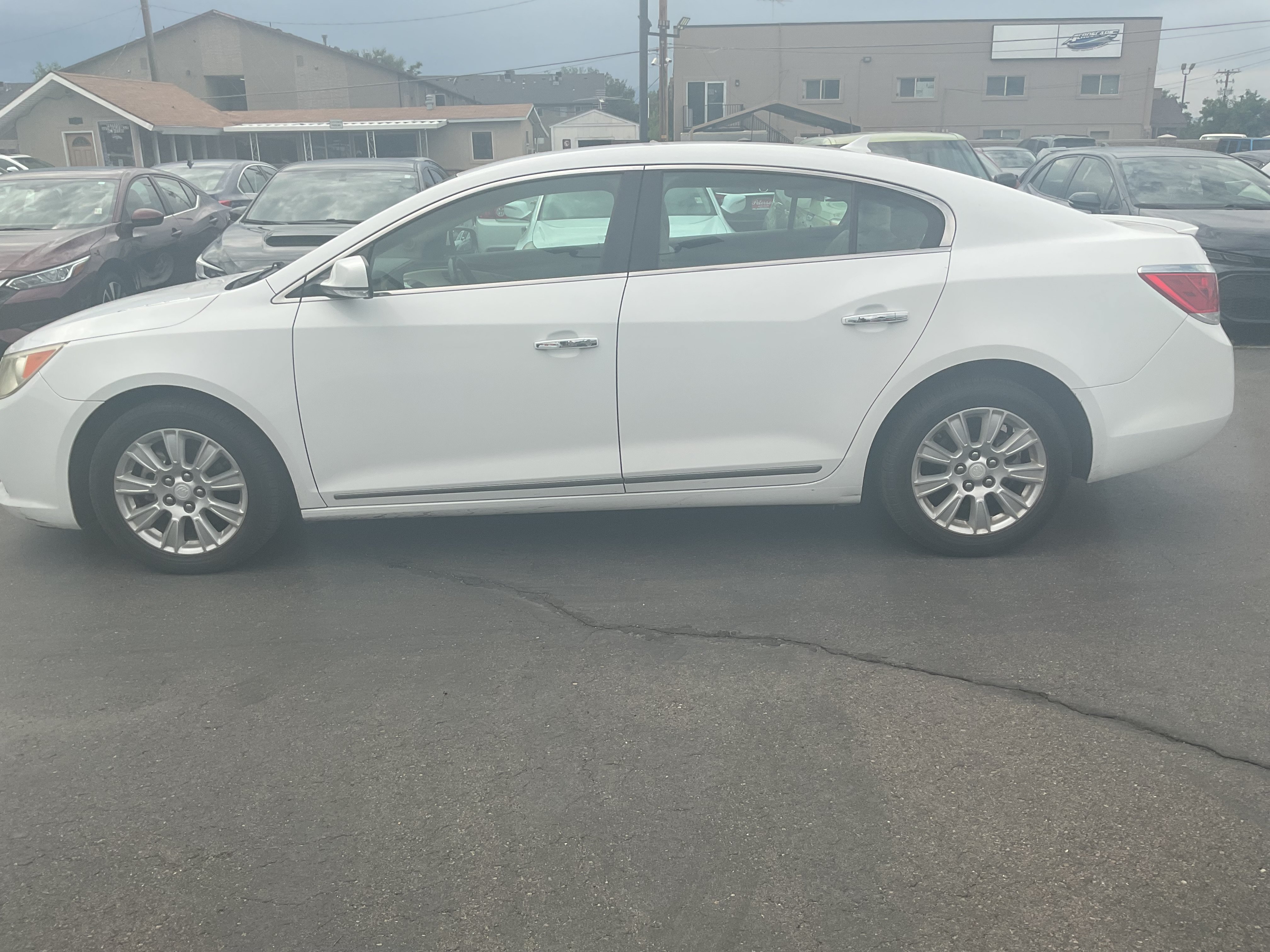 Used 2013 Buick LaCrosse Leather FWD image 4