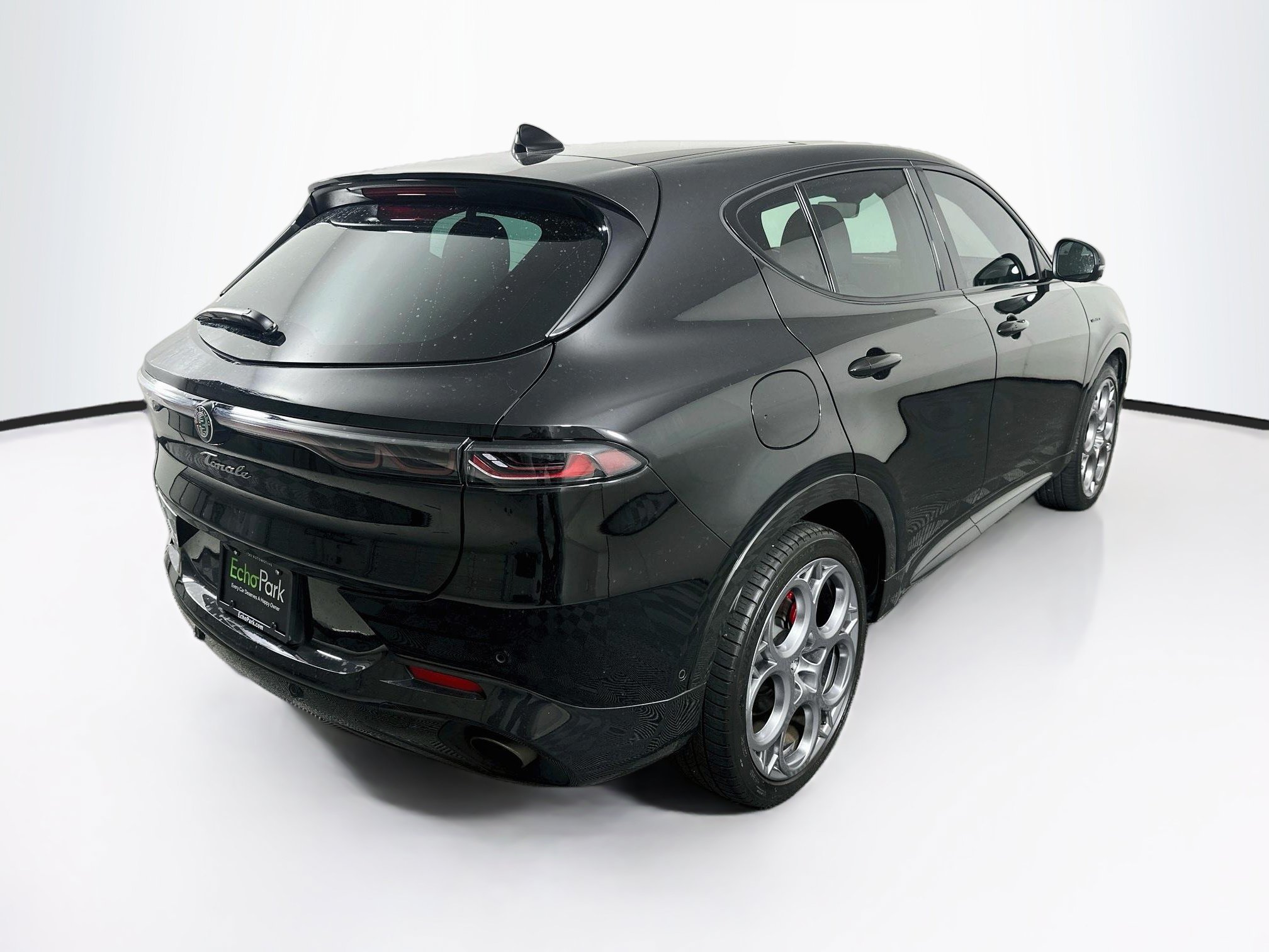 Used 2024 Alfa Romeo Tonale Veloce AWD/4WD image 9