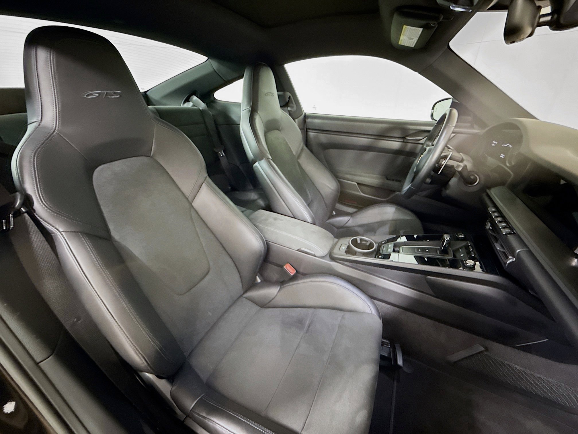 Certified 2023 Porsche 911 Carrera 4 GTS image 25