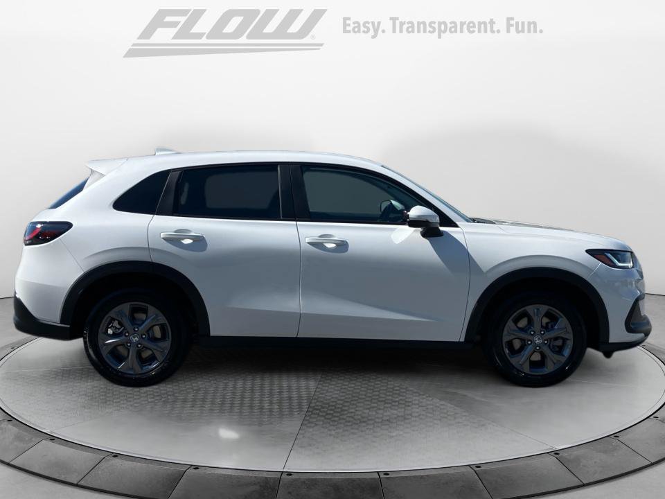 New 2027 Honda HR-V LX image 8