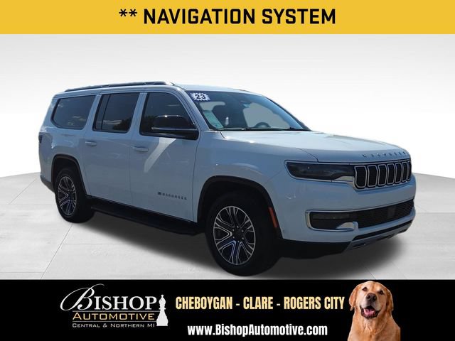 Used 2023 Jeep Wagoneer L Series II AWD/4WD image 14