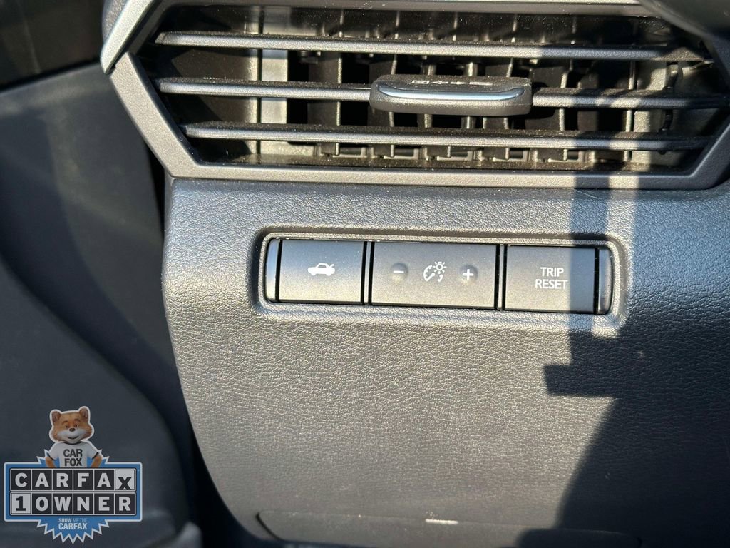 Used 2025 Nissan Altima 2.5 S FWD image 21
