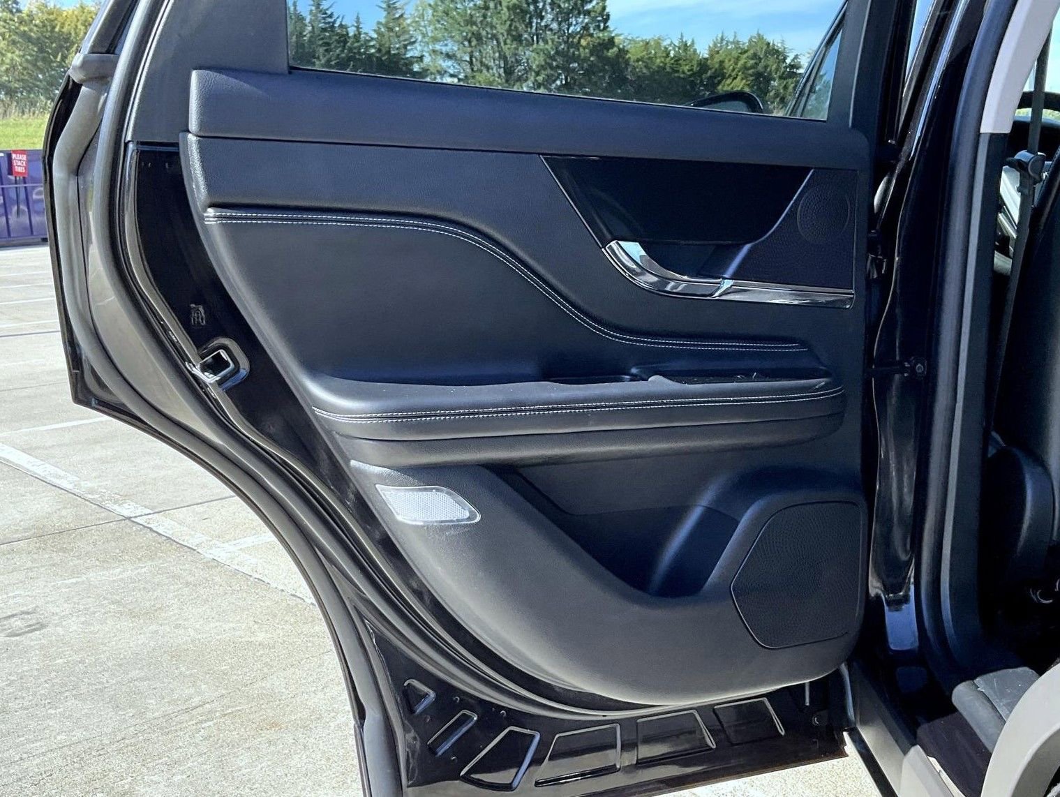 Certified 2024 Lincoln Corsair Reserve w/ Equipment Group 201A image 21