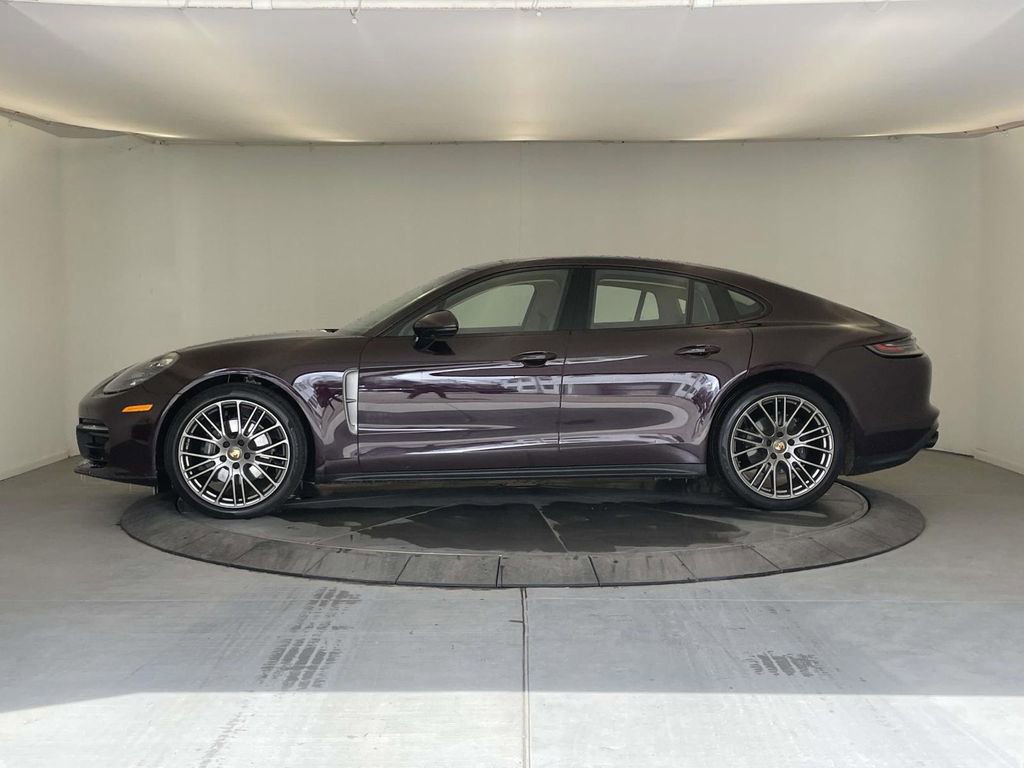 Certified 2022 Porsche Panamera 4 Platinum Edition image 2