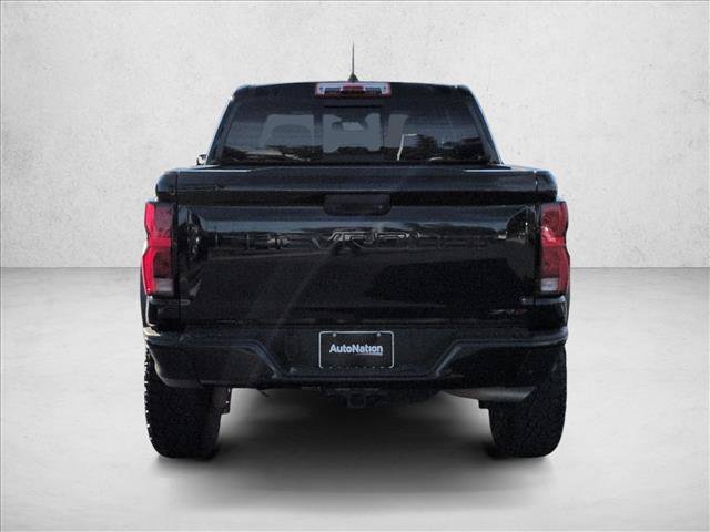 Used 2024 Chevrolet Colorado ZR2 w/ Safety Package AWD/4WD image 7
