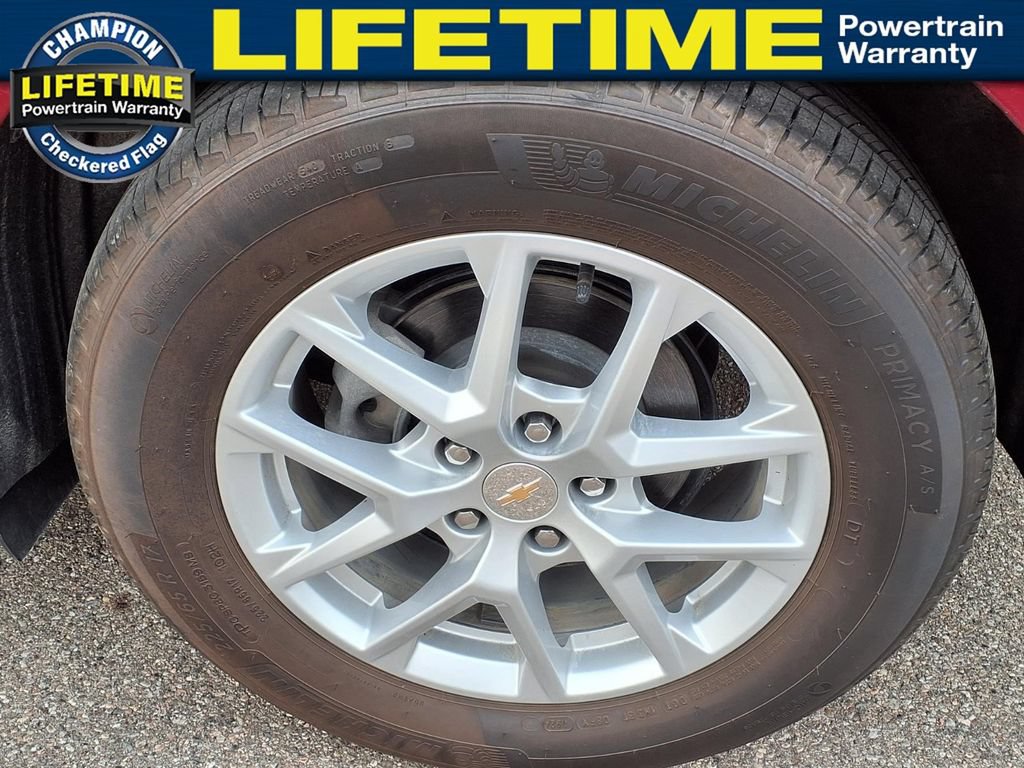 Used 2024 Chevrolet Equinox LT w/ LPO, Floor Liner Package FWD image 9