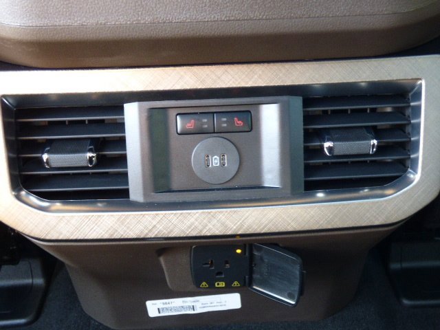 New 2026 Ford F250 King Ranch w/ Tremor Off-Road Package image 9