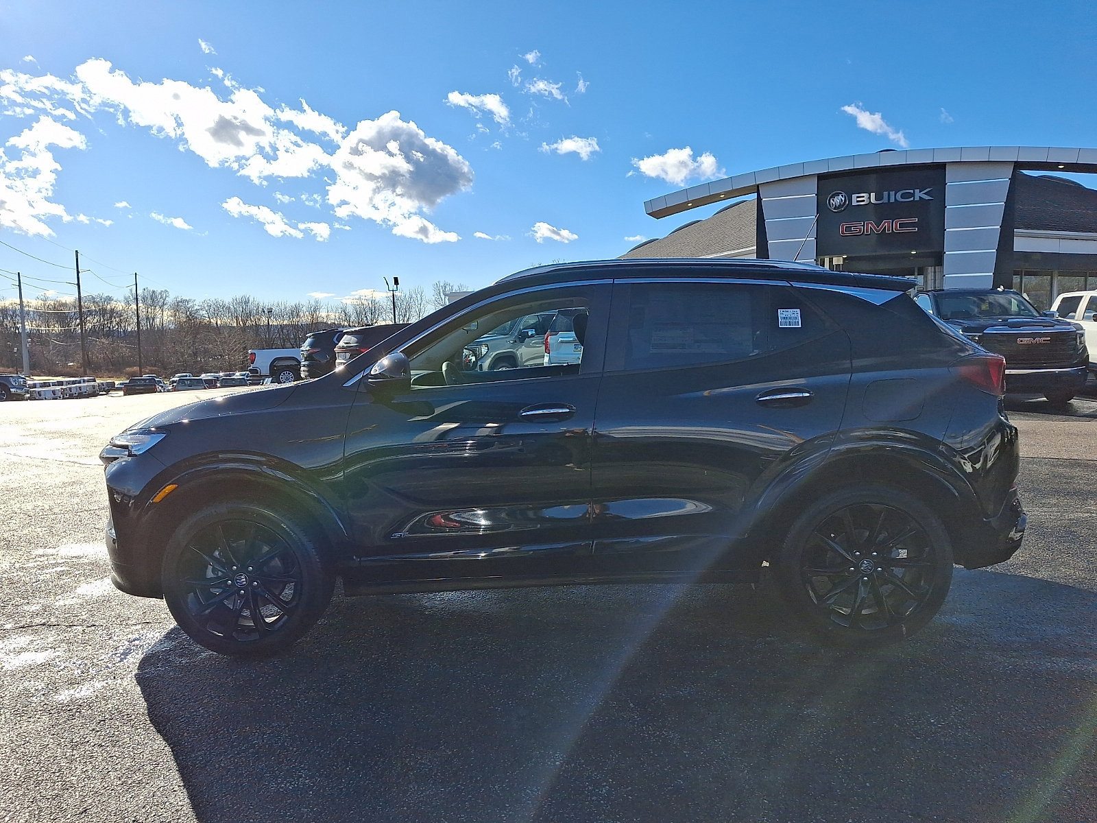 New 2026 Buick Encore GX Sport Touring w/ Comfort Package AWD/4WD image 5