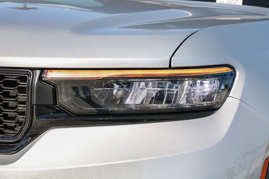 Certified 2024 Jeep Grand Cherokee Altitude image 5