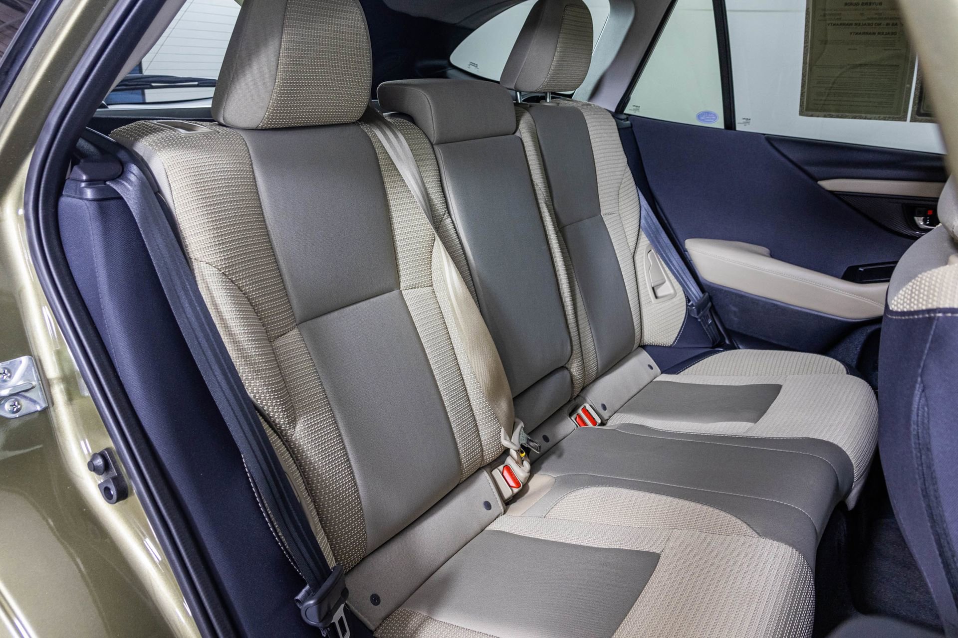 Used 2024 Subaru Outback Premium image 40