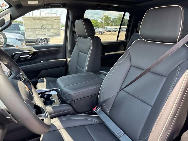 New 2025 Chevrolet Suburban Premier w/ Sun And Tow Package image 38