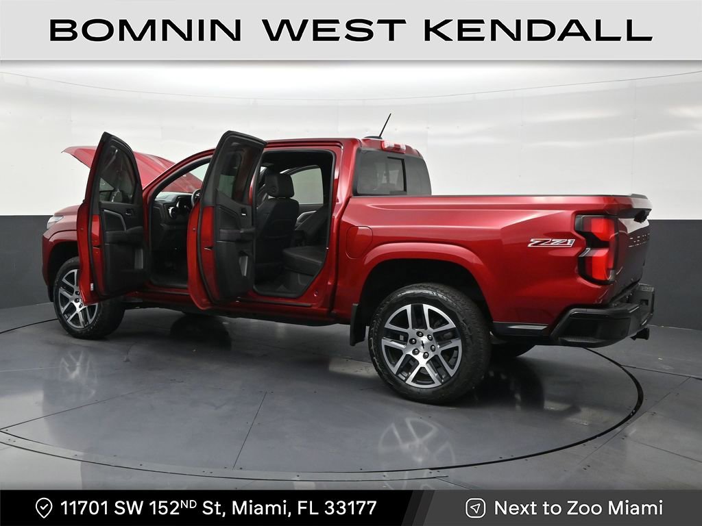 Used 2023 Chevrolet Colorado Z71 w/ Z71 Convenience Package 2 image 31