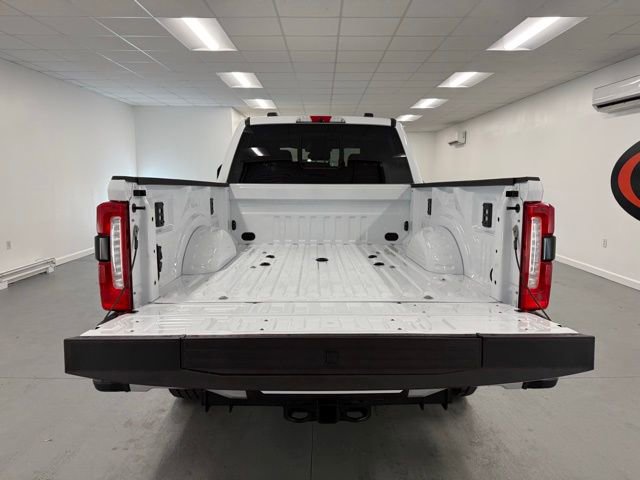 New 2026 Ford F250 Lariat w/ Lariat Premium Package image 8